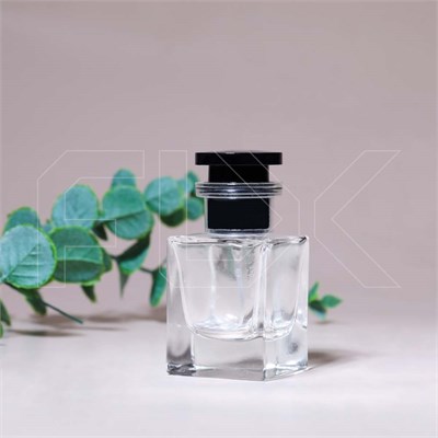 Атомайзер, 30мл, квадрат, черная крышка/пластик 0_S317-30 BLACK - фото 18102