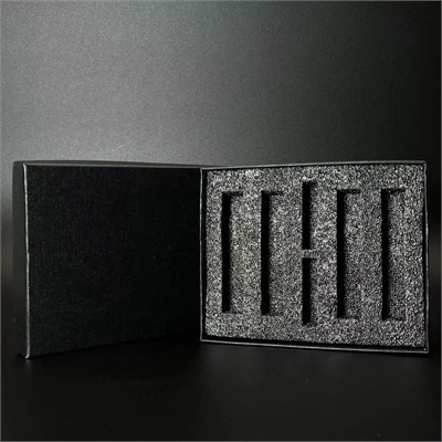 зак_Коробочка с черной вкладкой для карандашей 4х5мл и фиолок 2х1мл, черный 0_K015-135x110x30 (S001-5 and F001-1) BLACK - фото 18380