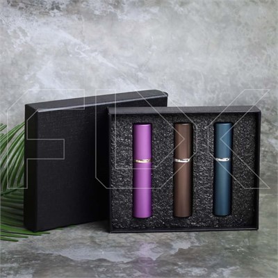 Коробочка с черной вкладкой для помадок 5 мл, черный 0_K015-135x110x30 (P001-5)-BLACK - фото 18537