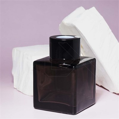 Флакон для аромадиффузора, темное стекло, 45мл, квадрат (черный) 0_D032-45 BLACK - фото 18619