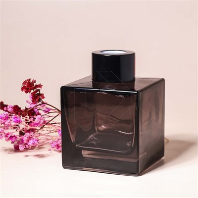Флакон для аромадиффузора, темное стекло, 100мл, квадрат (черный) 0_D032-100 BLACK - фото 18686