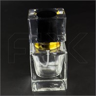 Атомайзер, 30мл, квадрат, черная крышка/пластик 0_S243-30 BLACK