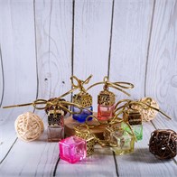 Автофлакон, 7мл, квадрат, крышка золото AF029-7:AB